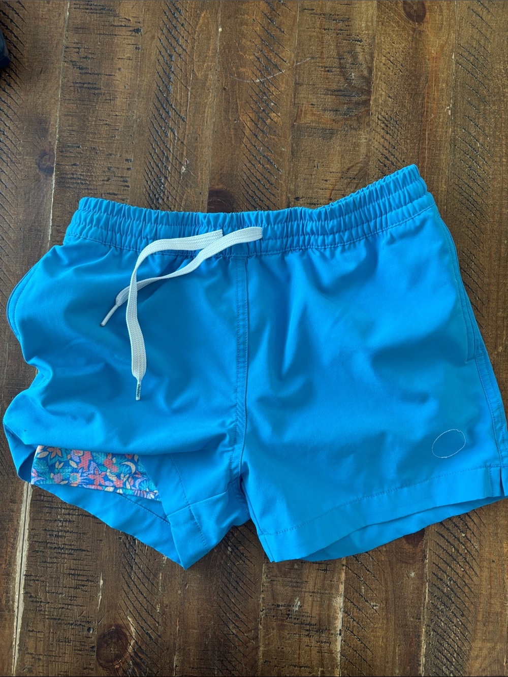 chubbies Blue Barracudas Boys Youth Swim Trunks Size Small 8-9 Years 3" Inseam